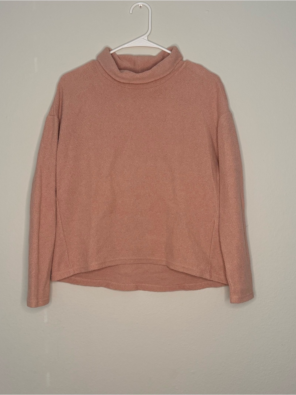 Banana Republic Dusty Rose Turtleneck Sweater